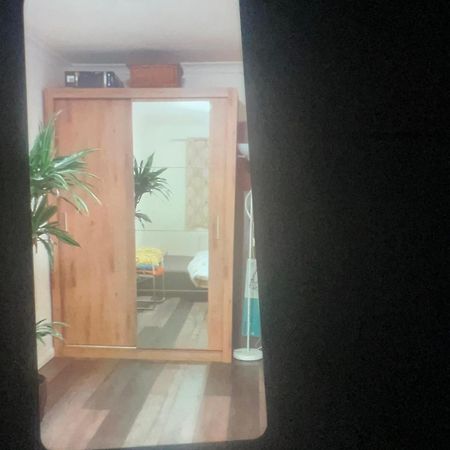 Double Alpha Apartment Лондон Екстериор снимка
